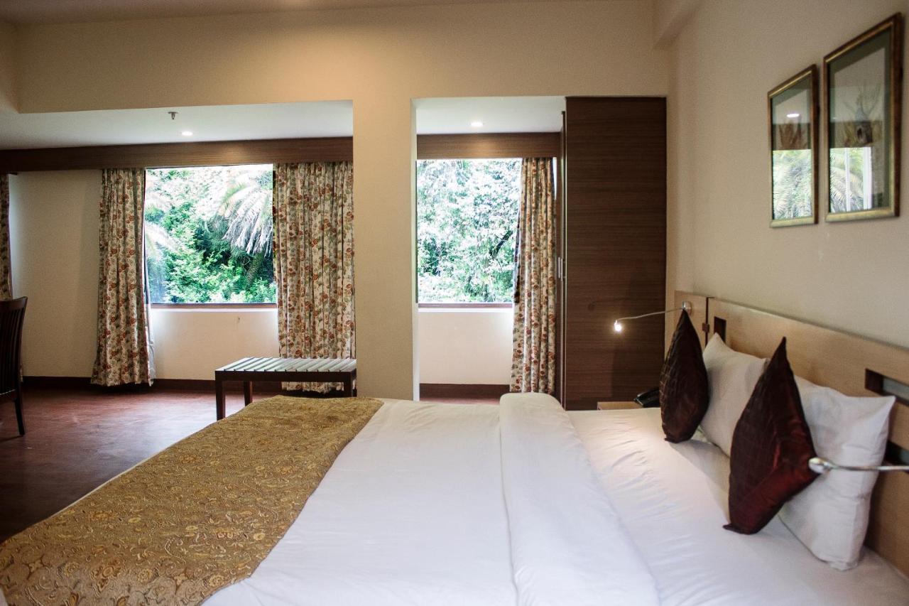 Savoy Greens Jabli Касаули Экстерьер фото